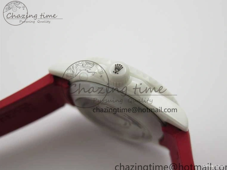 0123 WrinkleFree Submariner 40mm White Ceramic 5GF Best Edition White Red Dial on Red Rubber Strap SA 2485